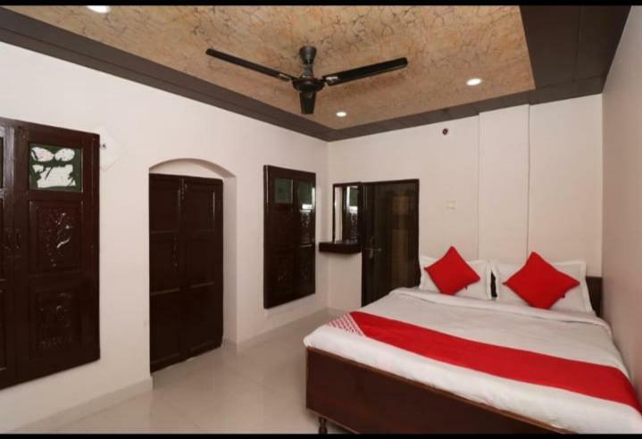 Hotel R D Palace فاراناسي المظهر الخارجي الصورة